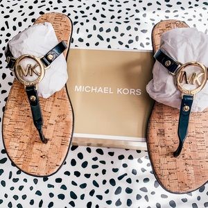 NEW Michael Kors Charm Jelly Sandal